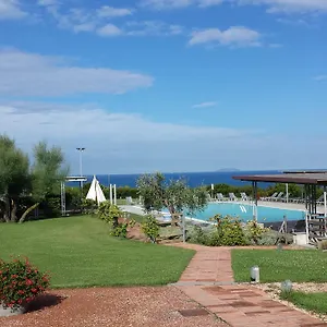 https://casale-del-mare.it-tuscanyhotel.com